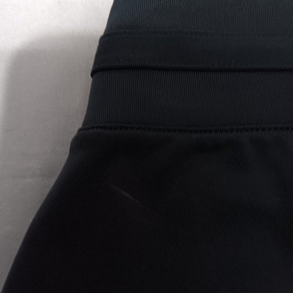 Under Armour All Season Gear Black Pants Size XS EUC - Picture 11 of 11